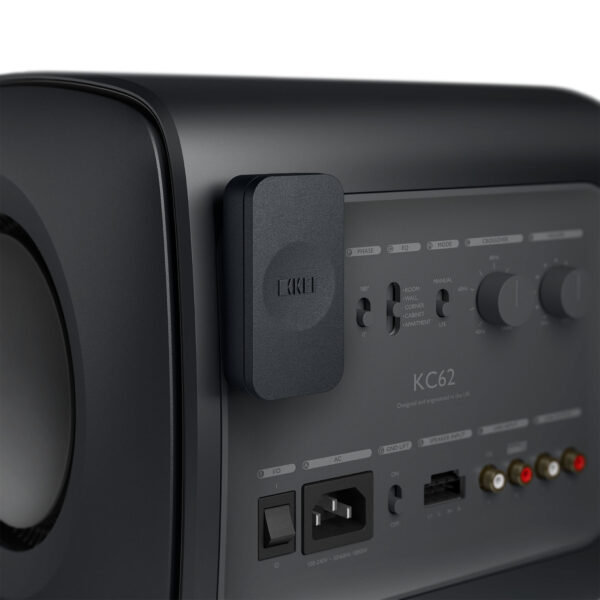 kc62_with_kw1_carbon_black_back_angle kc62_with_kw1_carbon_black_back_angle