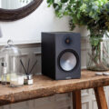 ma_bronze_50_black_woodtable